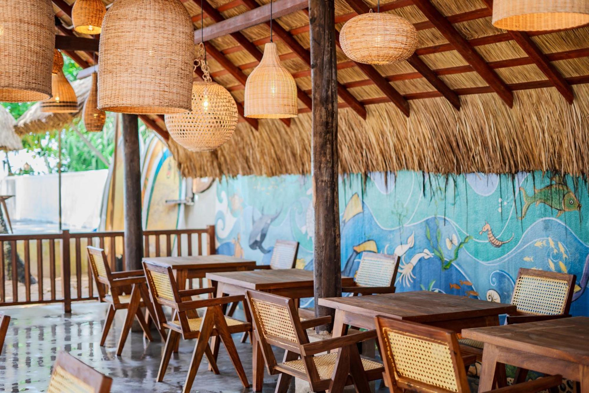 The Surf & Yoga Camp - On The - Prime Location Renovated 2024 Resort *