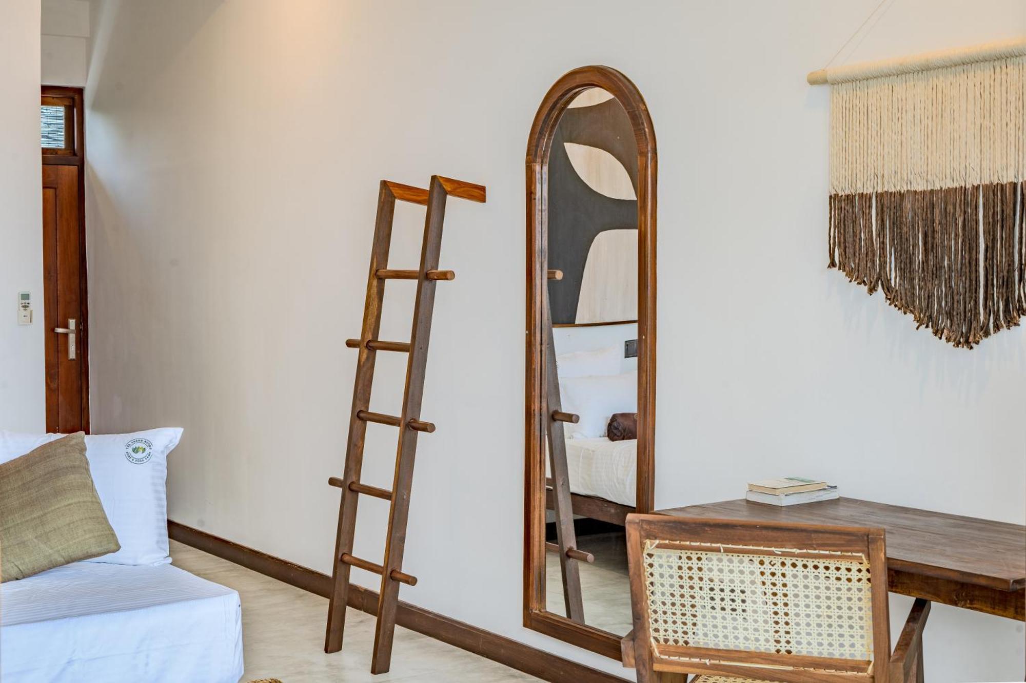 The Surf & Yoga Camp - On The - Prime Location Renovated 2024 Resort *