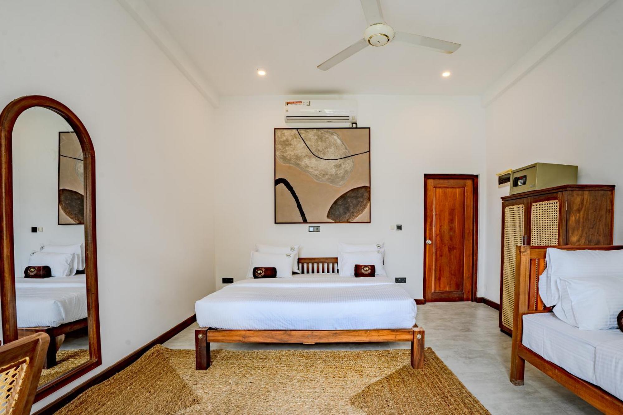 The Surf & Yoga Camp - On The - Prime Location Renovated 2024 Resort
